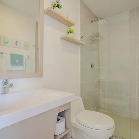 New With An Ocean View Apartamento